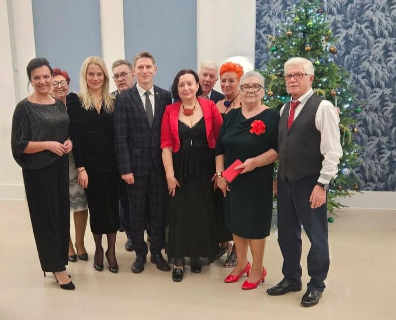 Tak się bawią seniorzy. Zobacz zdjęcia