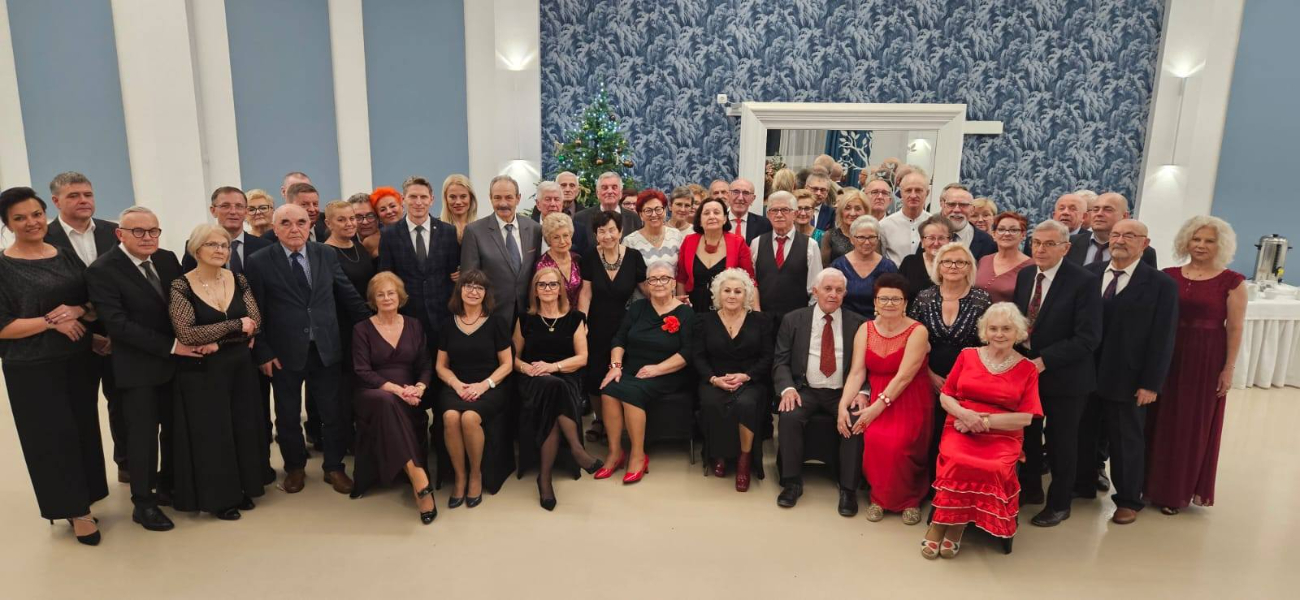 Tak się bawią seniorzy. Zobacz zdjęcia