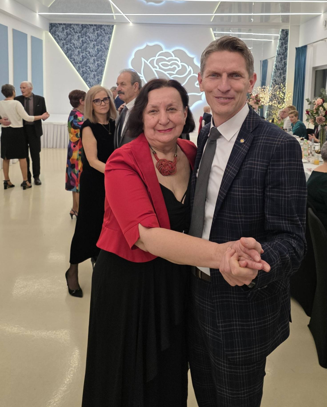 Tak się bawią seniorzy. Zobacz zdjęcia