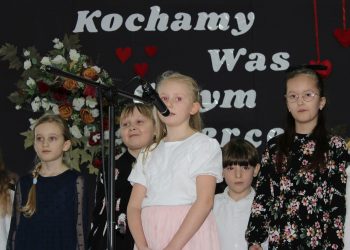 Dla babć i dziadków w Młodojewie