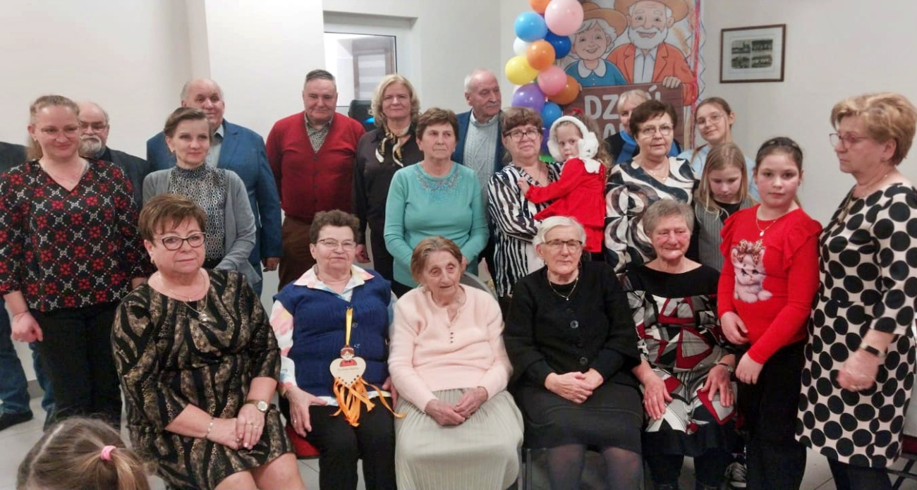 Skarboszewo: Świętowali Dzień Babci i Dziadka