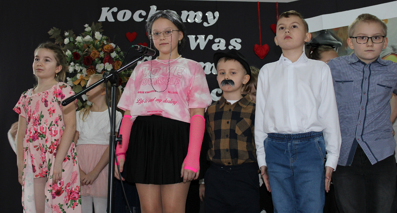 Dla babć i dziadków w Młodojewie