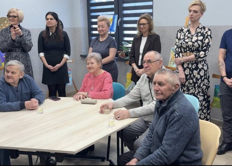 Seniorzy pokazali swoje prace