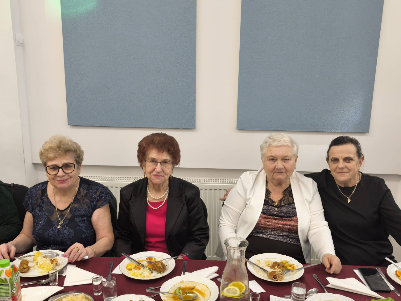 Tak się bawią seniorzy. Zobacz zdjęcia