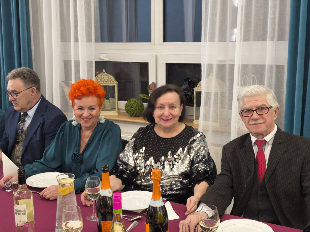 Tak się bawią seniorzy. Zobacz zdjęcia