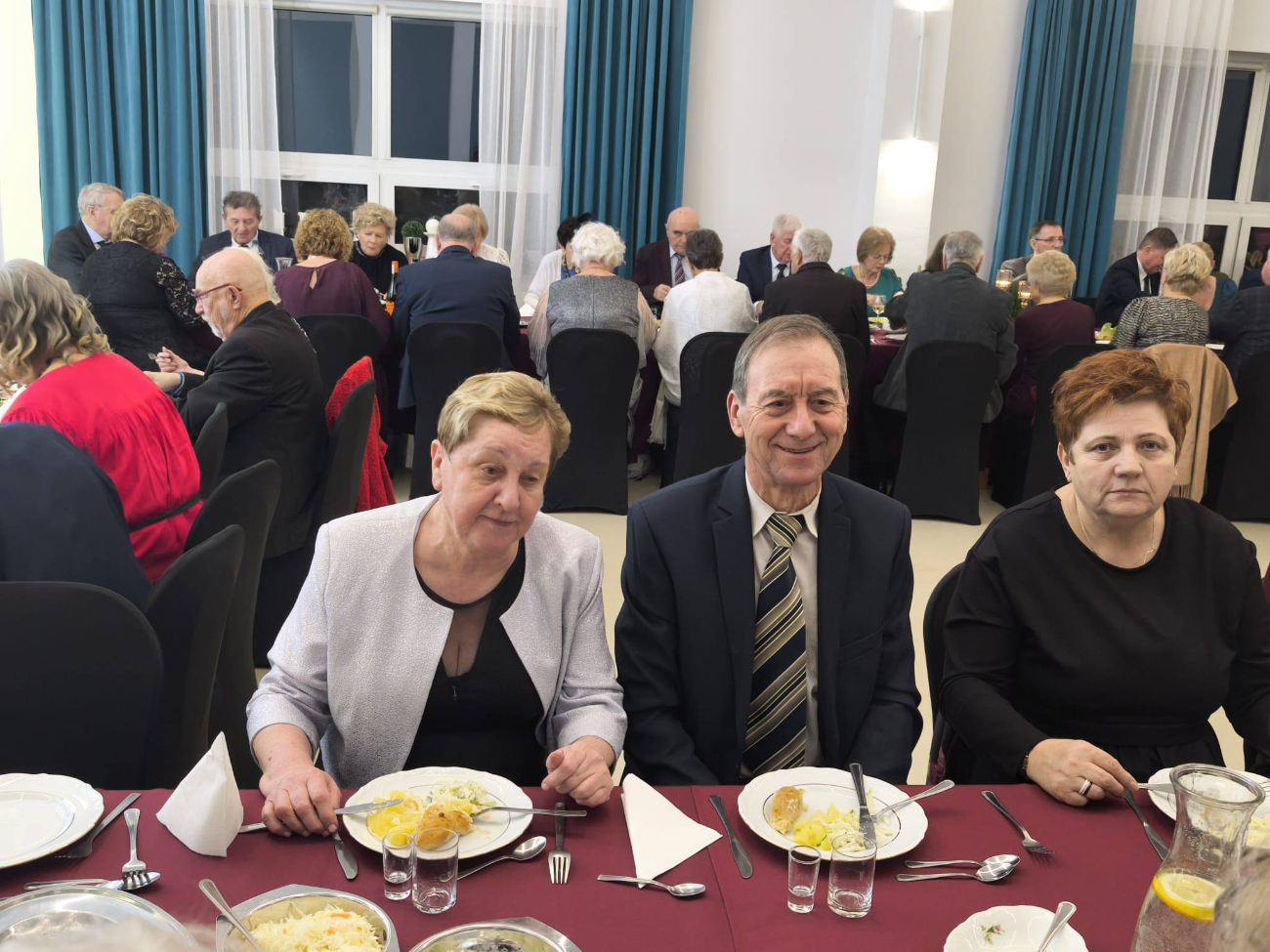 Tak się bawią seniorzy. Zobacz zdjęcia