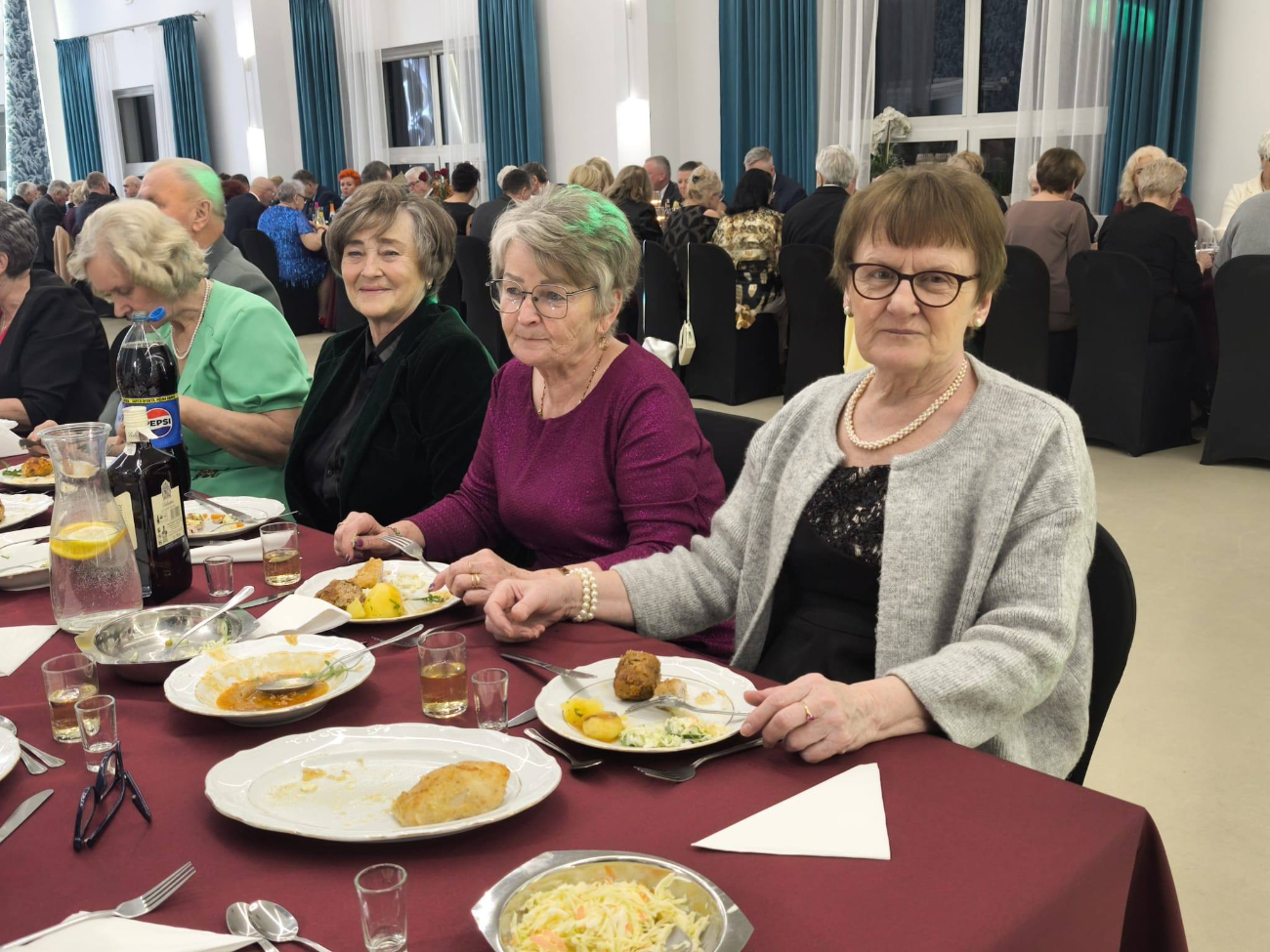 Tak się bawią seniorzy. Zobacz zdjęcia