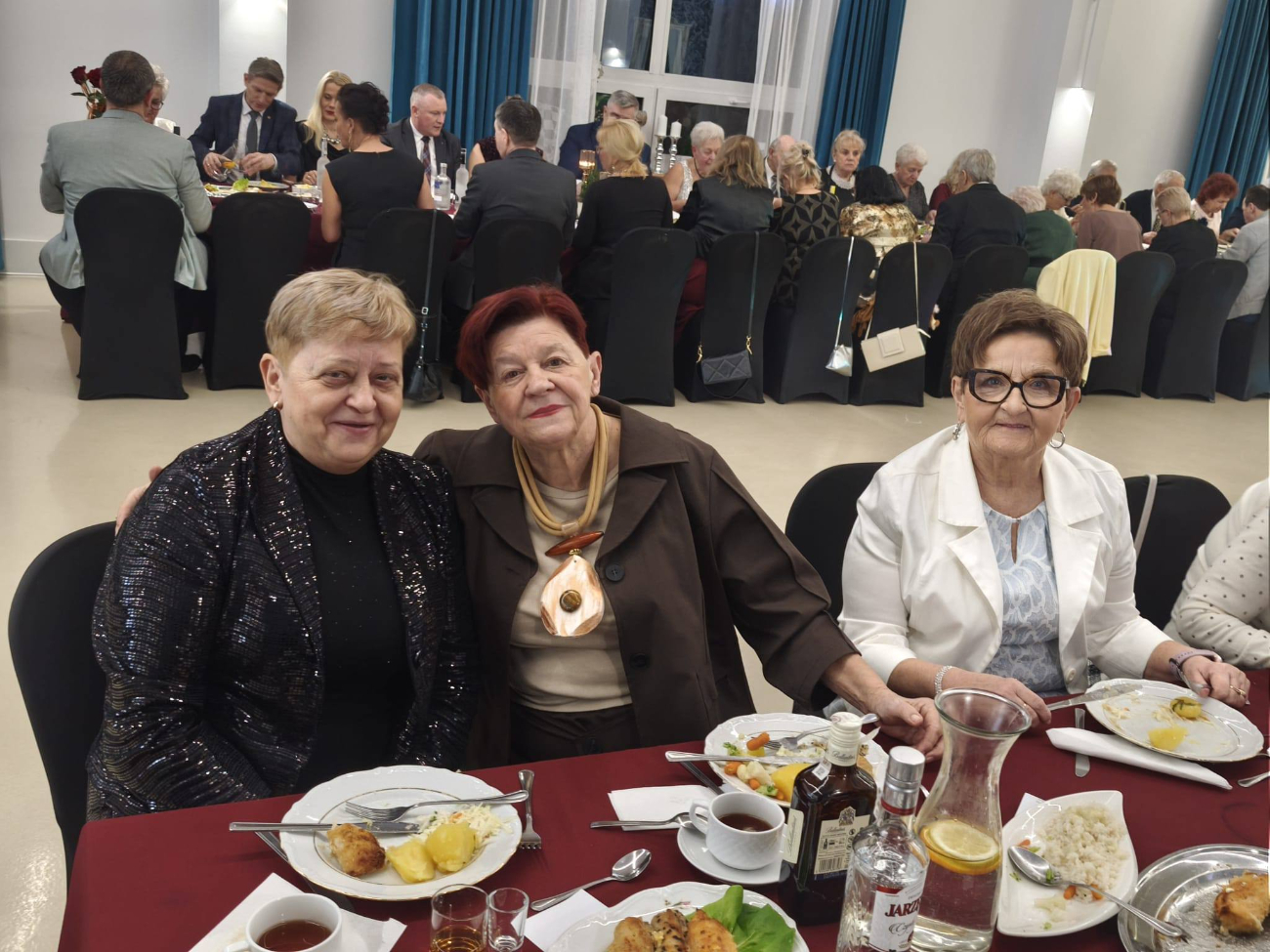 Tak się bawią seniorzy. Zobacz zdjęcia