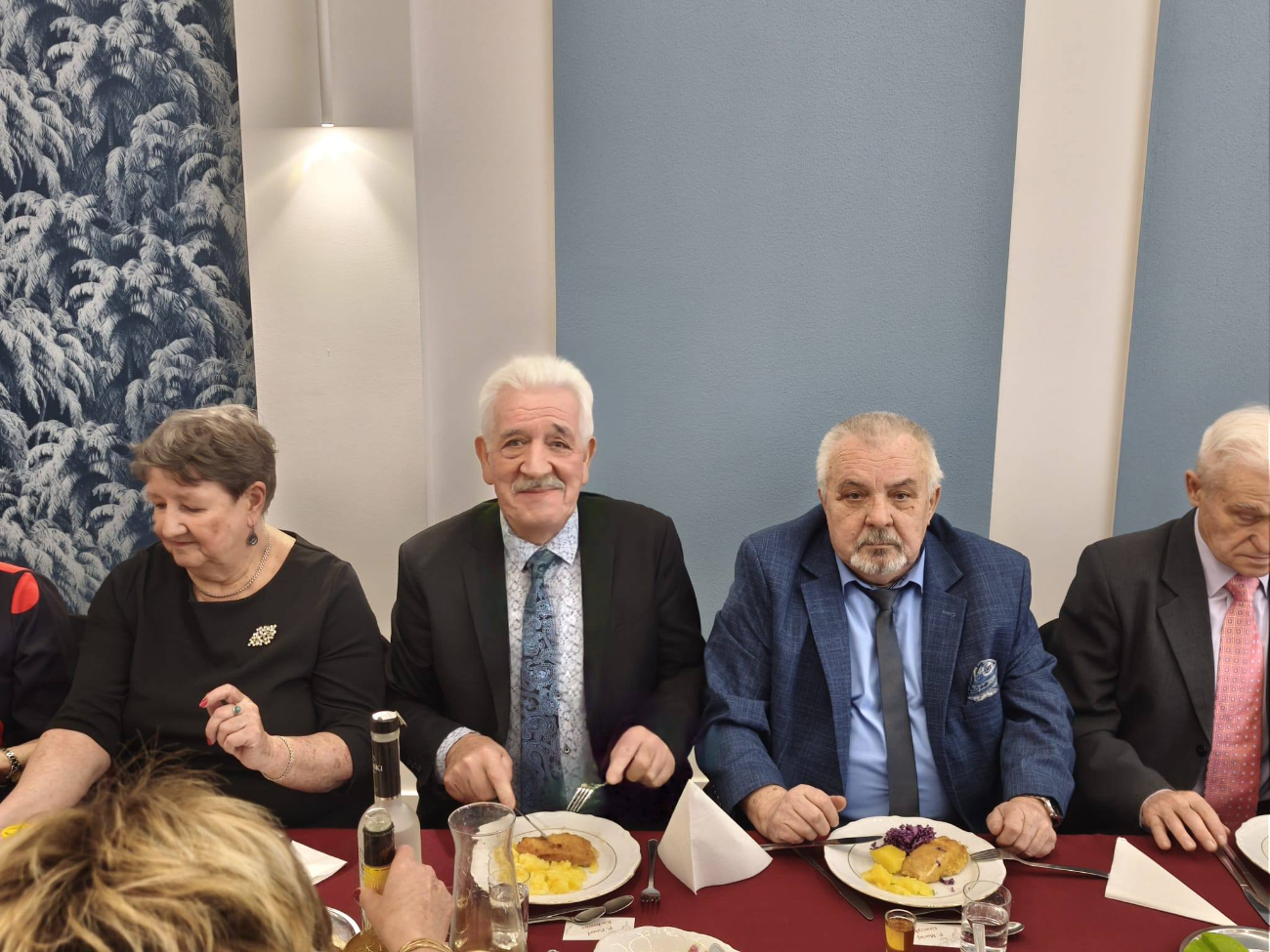 Tak się bawią seniorzy. Zobacz zdjęcia