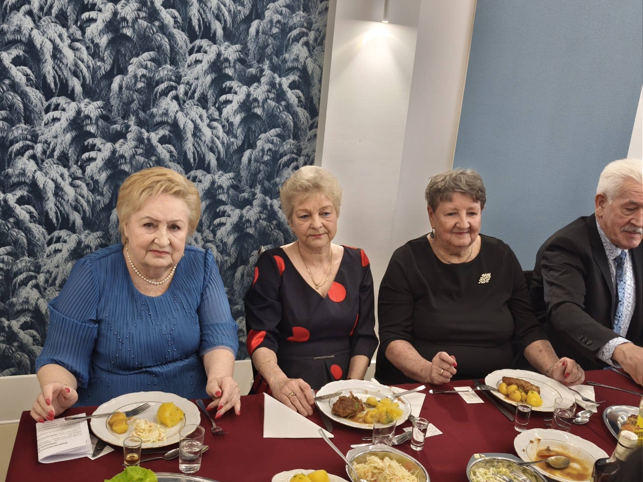 Tak się bawią seniorzy. Zobacz zdjęcia