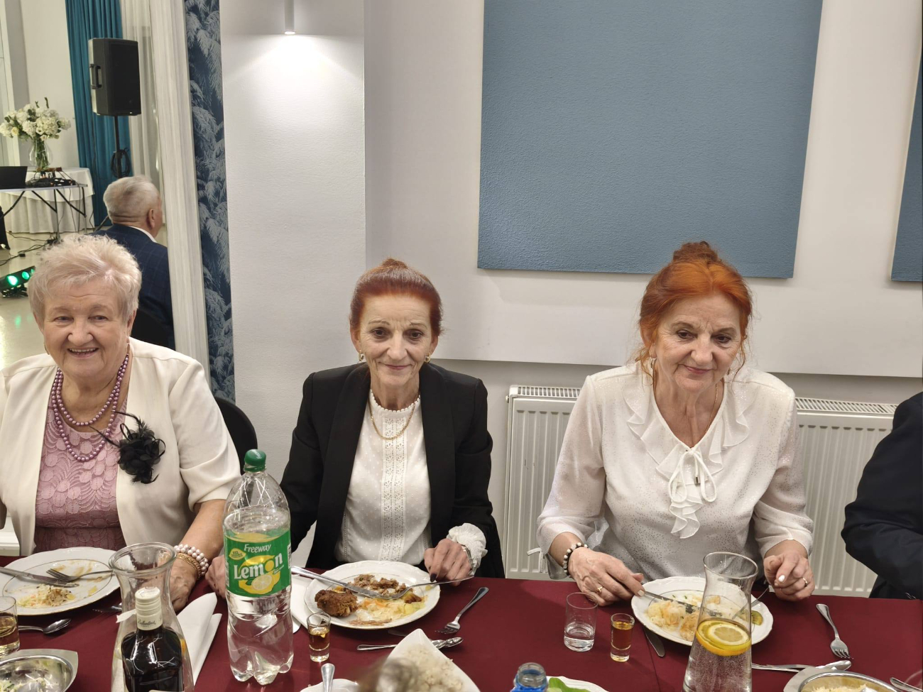 Tak się bawią seniorzy. Zobacz zdjęcia