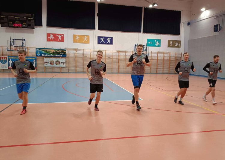 Czarni wrócili do treningów