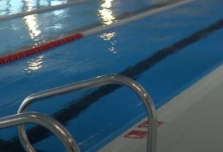 Basen nieczynny. Kiedy znowu będzie można korzystać?