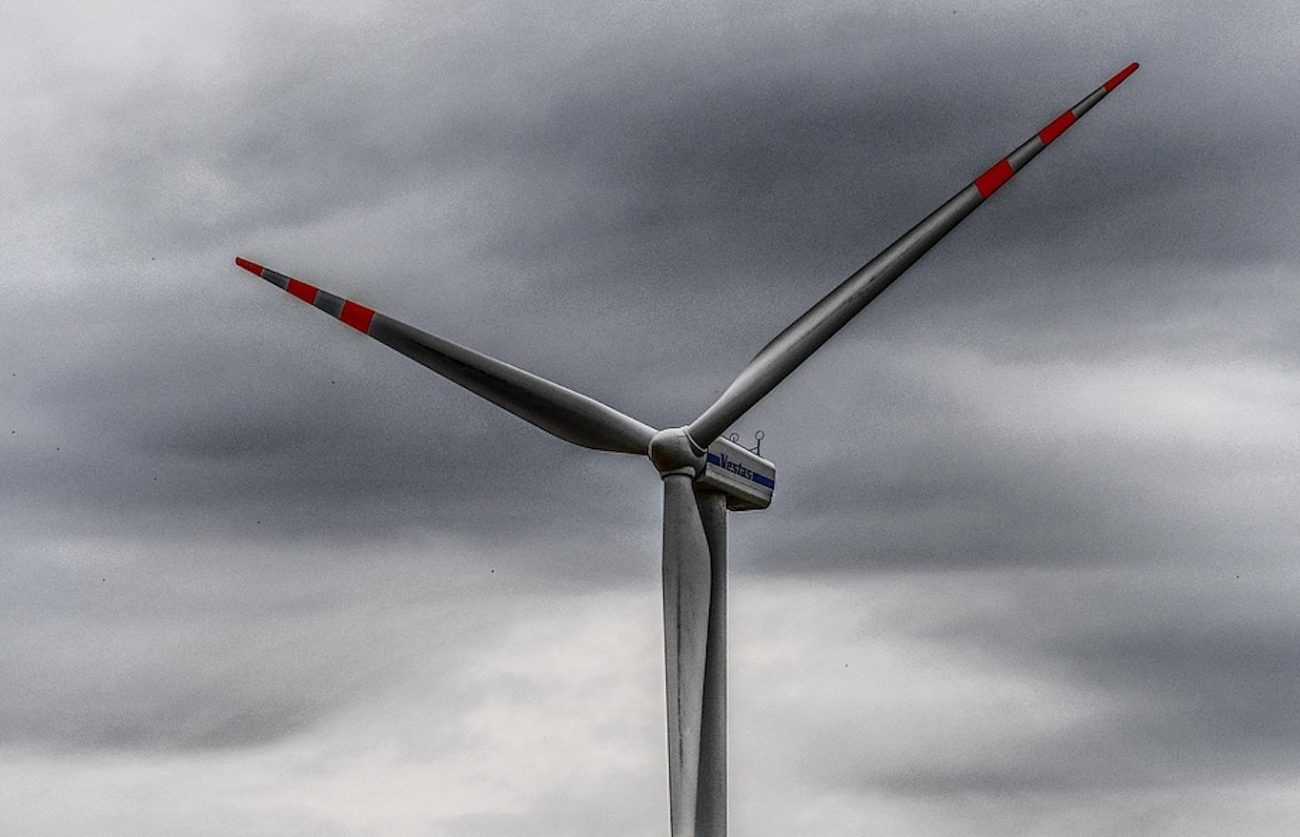 Cała wieś obstawiona wiatrakami? Radna się obawia