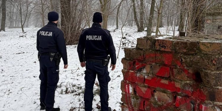 Kontrolują miejsca, w których mogą przebywać osoby bezdomne