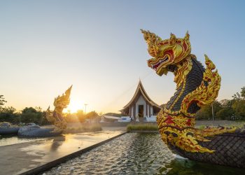 Tajlandia czy Kenia – gdzie spędzić niezapomniane wakacje?