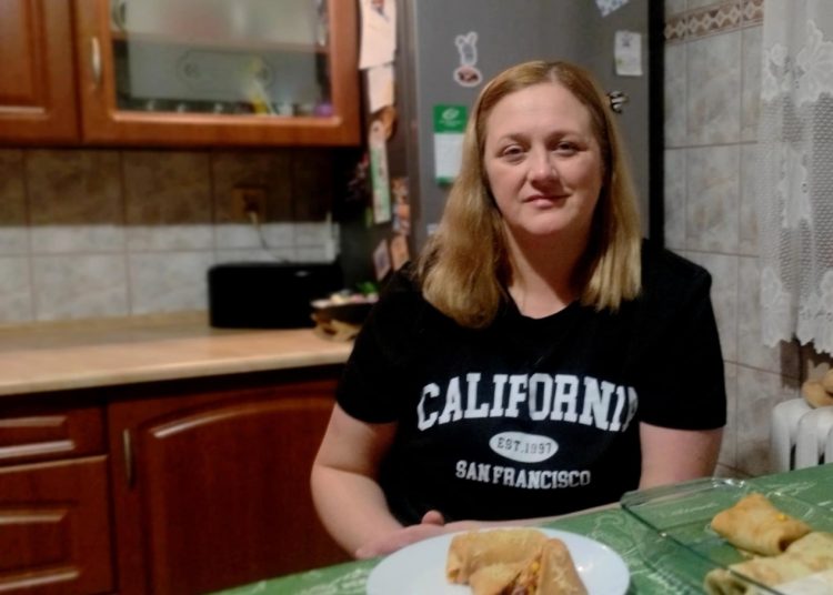 Kulinarną pasją też pomaga innym