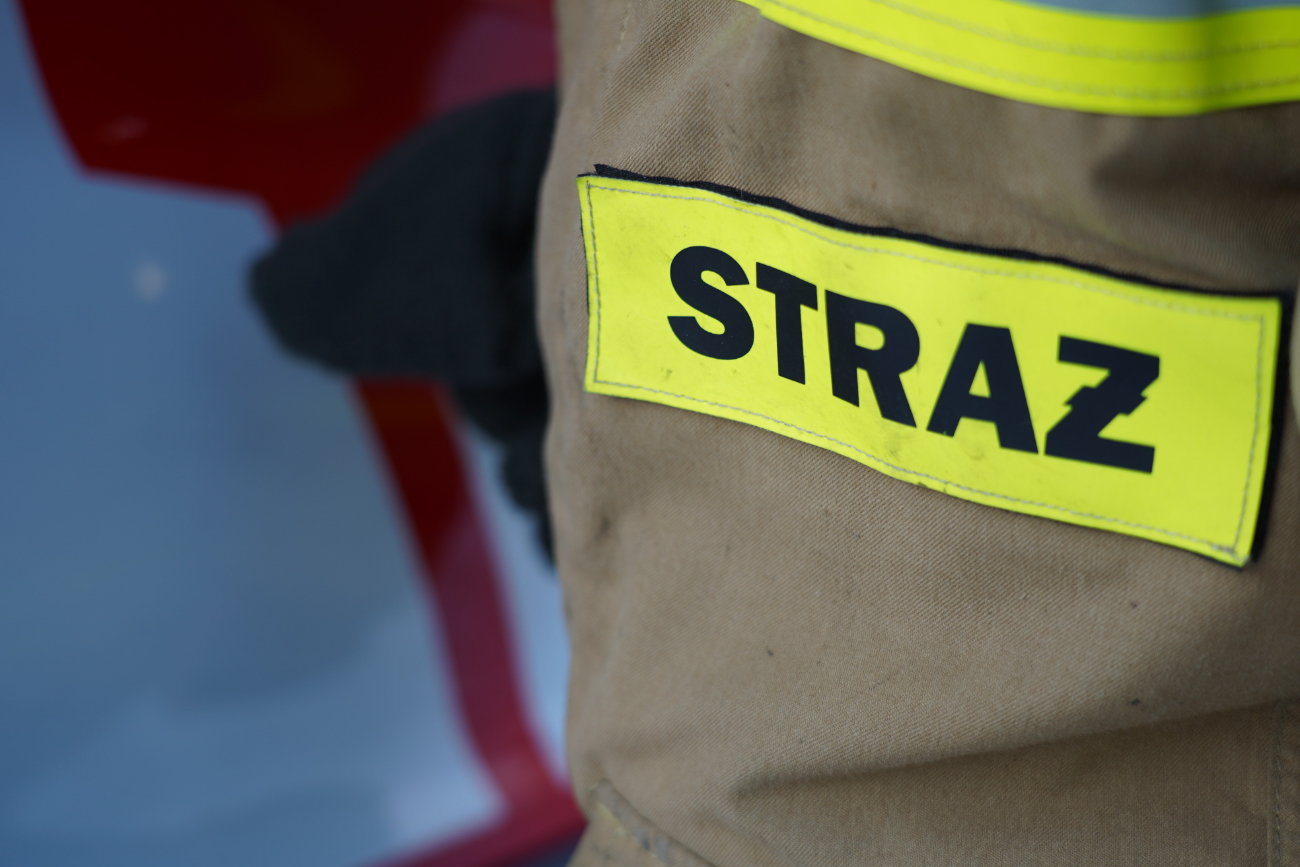 Pożar w Skarboszewie. Zapalił się samochód