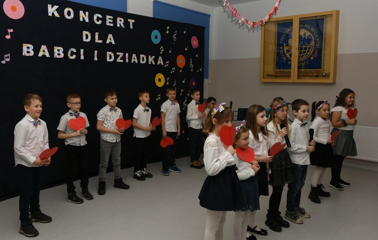 Dla babć i dziadków w Drążnej