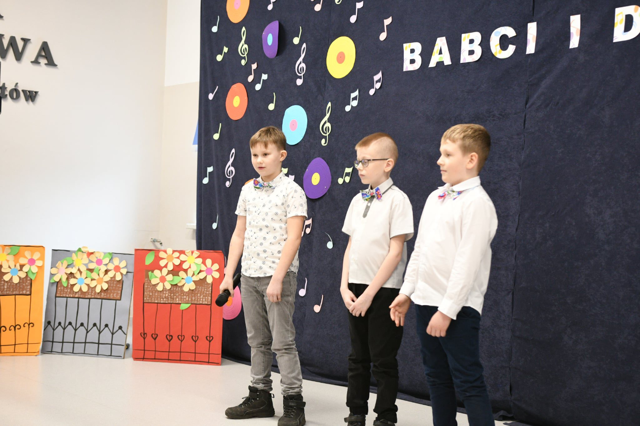 Dla babć i dziadków w Drążnej