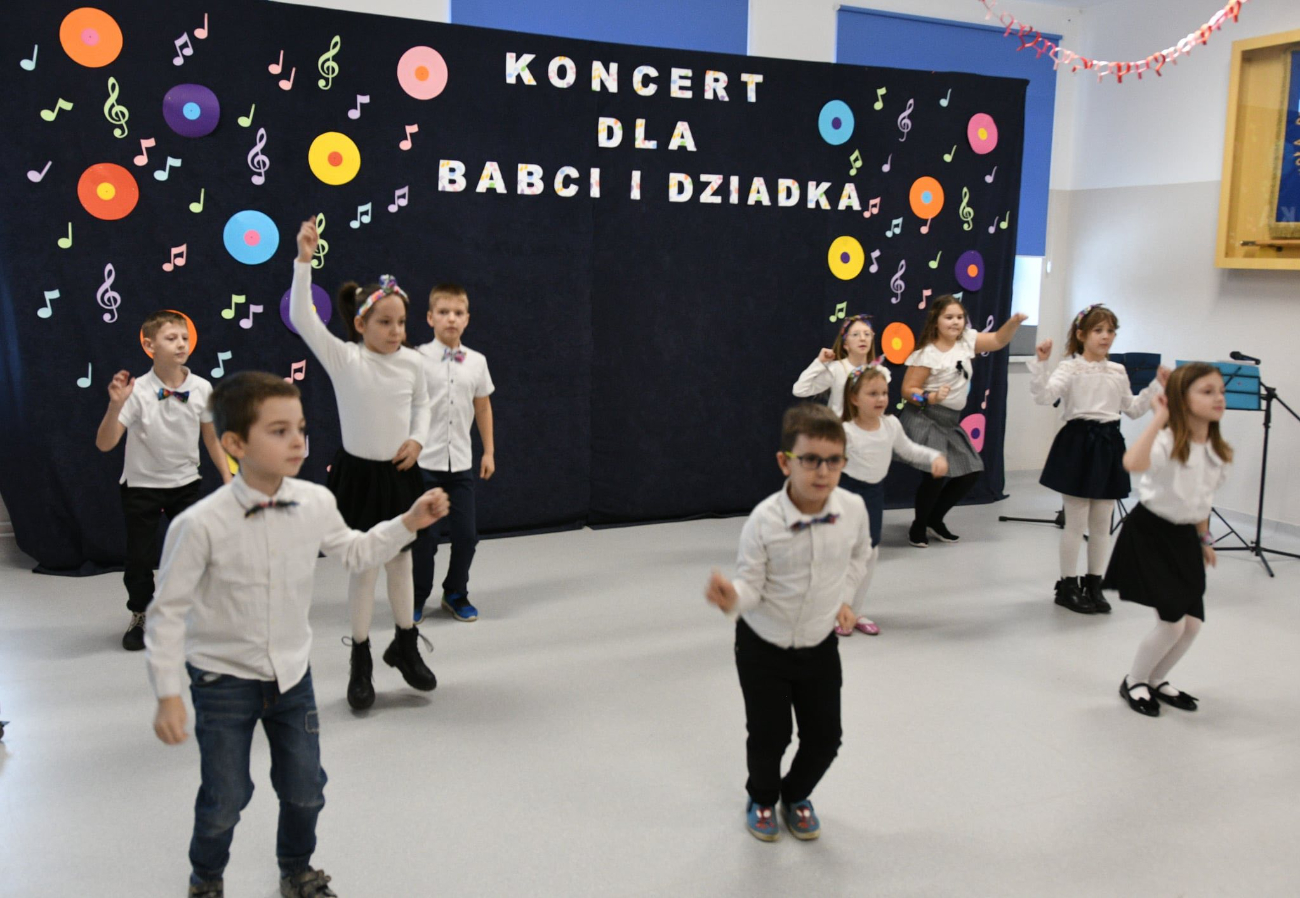 Dla babć i dziadków w Drążnej