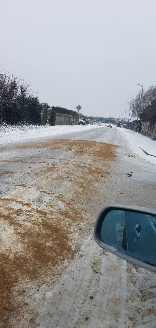 „Tu gdzie posypane Piotrowice. Tu gdzie nie Słupca. Granica Słupecka”