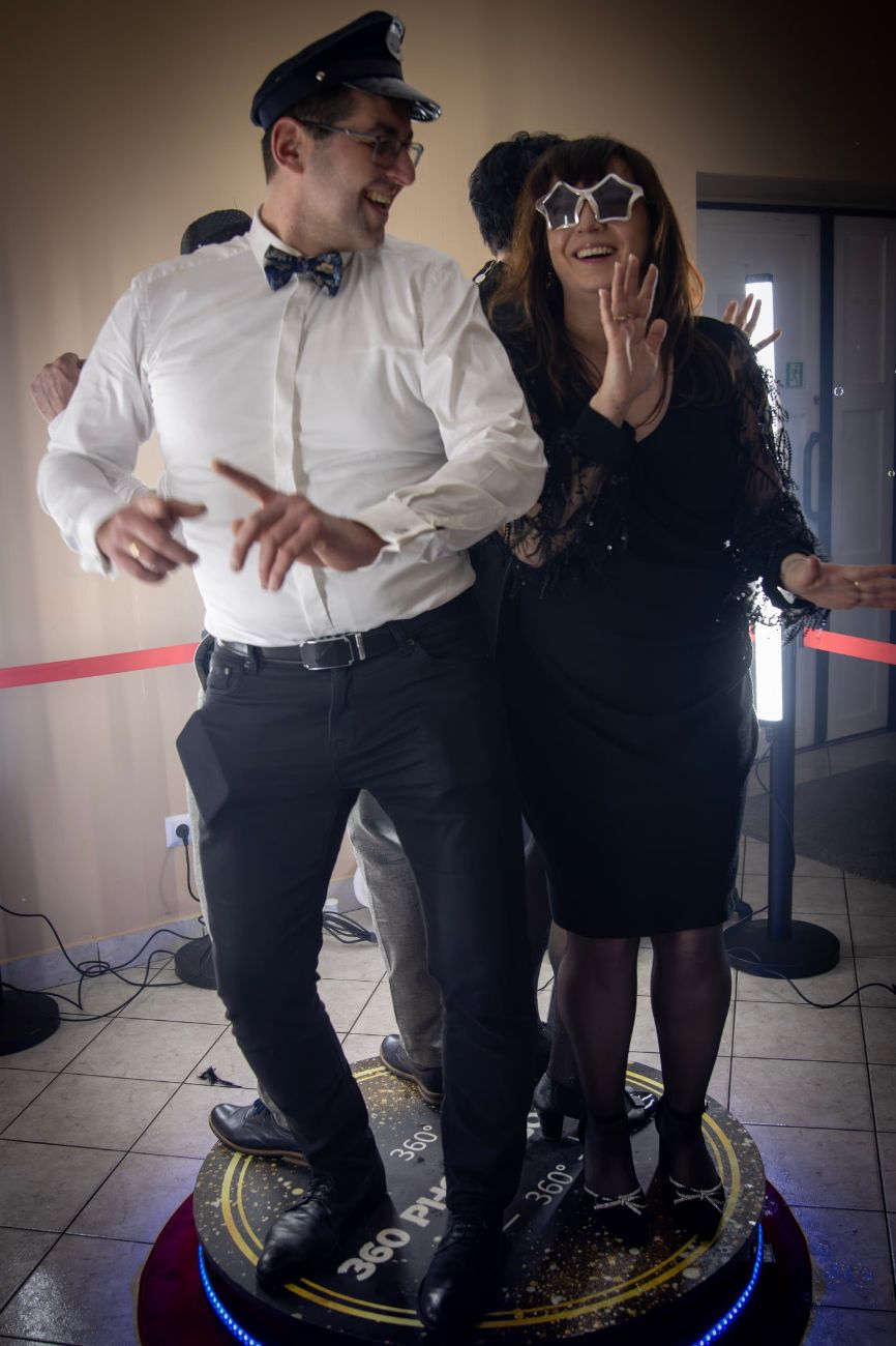 Szkoła zaprosiła na bal. Zobacz zdjęcia