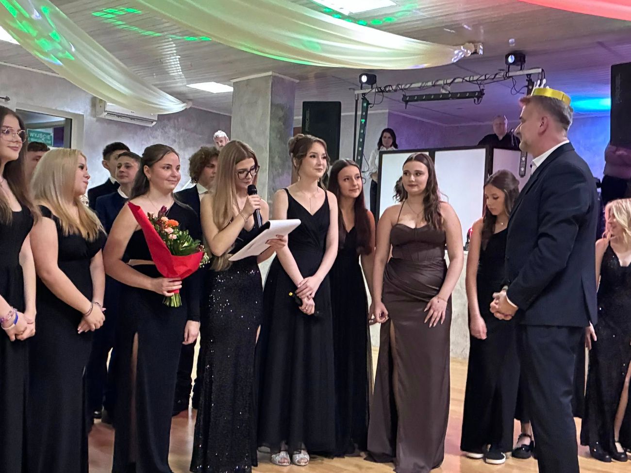 Bal VIII klasy w  Cieninie Kościelnym