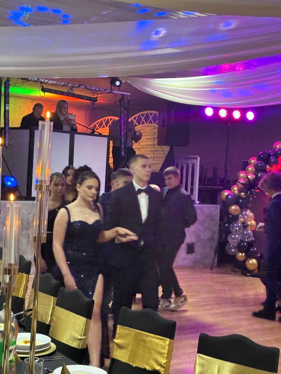 Bal VIII klasy w  Cieninie Kościelnym