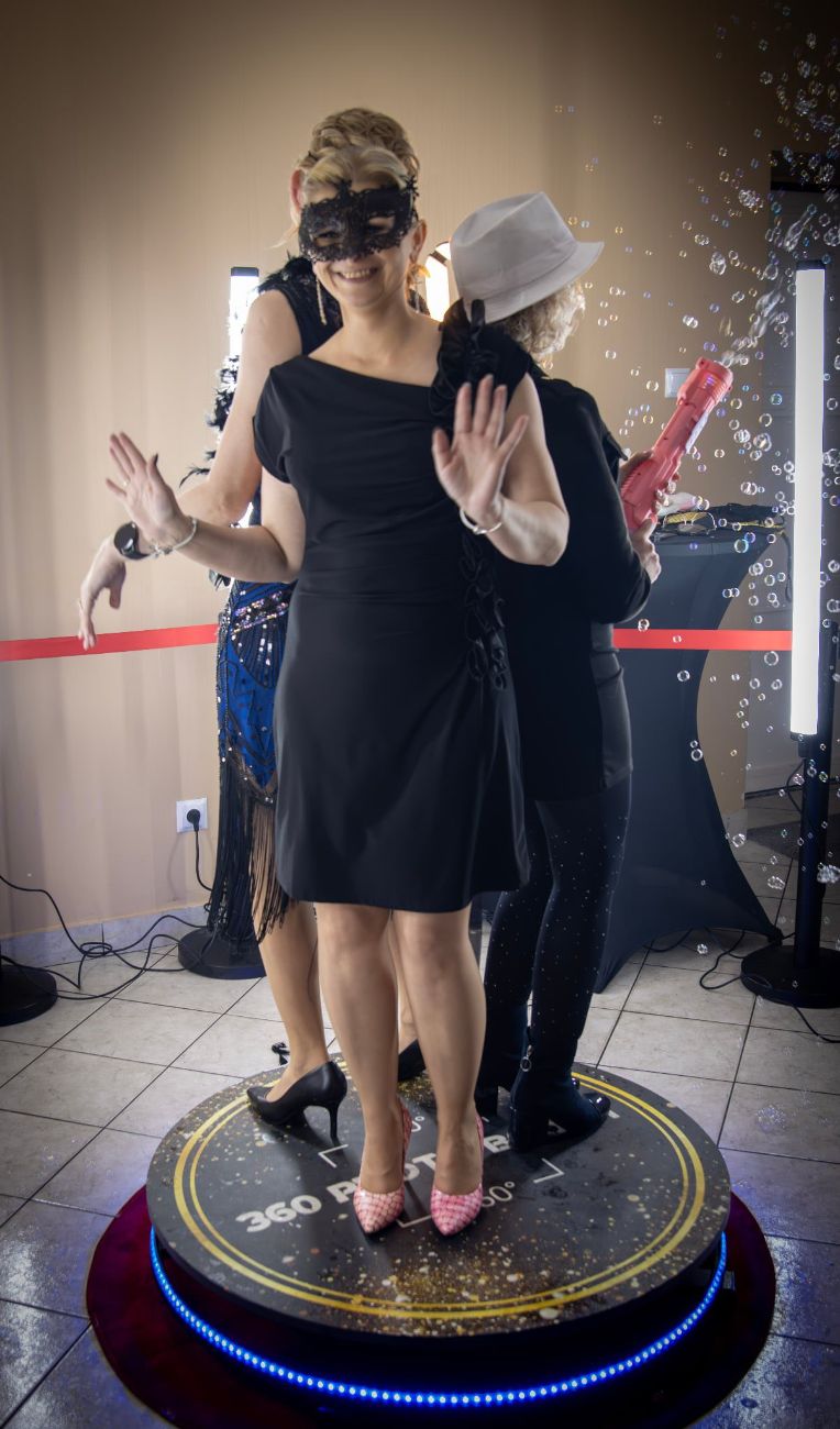 Szkoła zaprosiła na bal. Zobacz zdjęcia