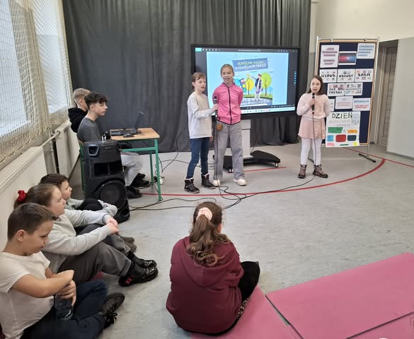 Obchody Dnia Bezpiecznego Internetu w Młodojewie