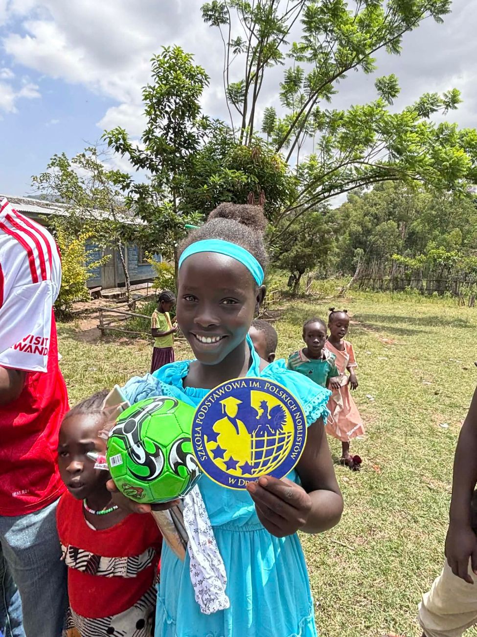 Piłki z Drążnej do Etiopii