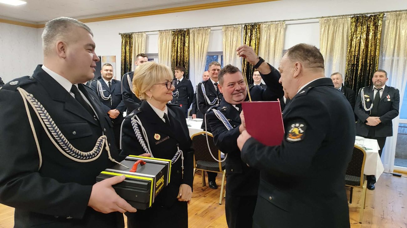 Nowy zarząd i jubileusz prezesa OSP w Piotrowicach