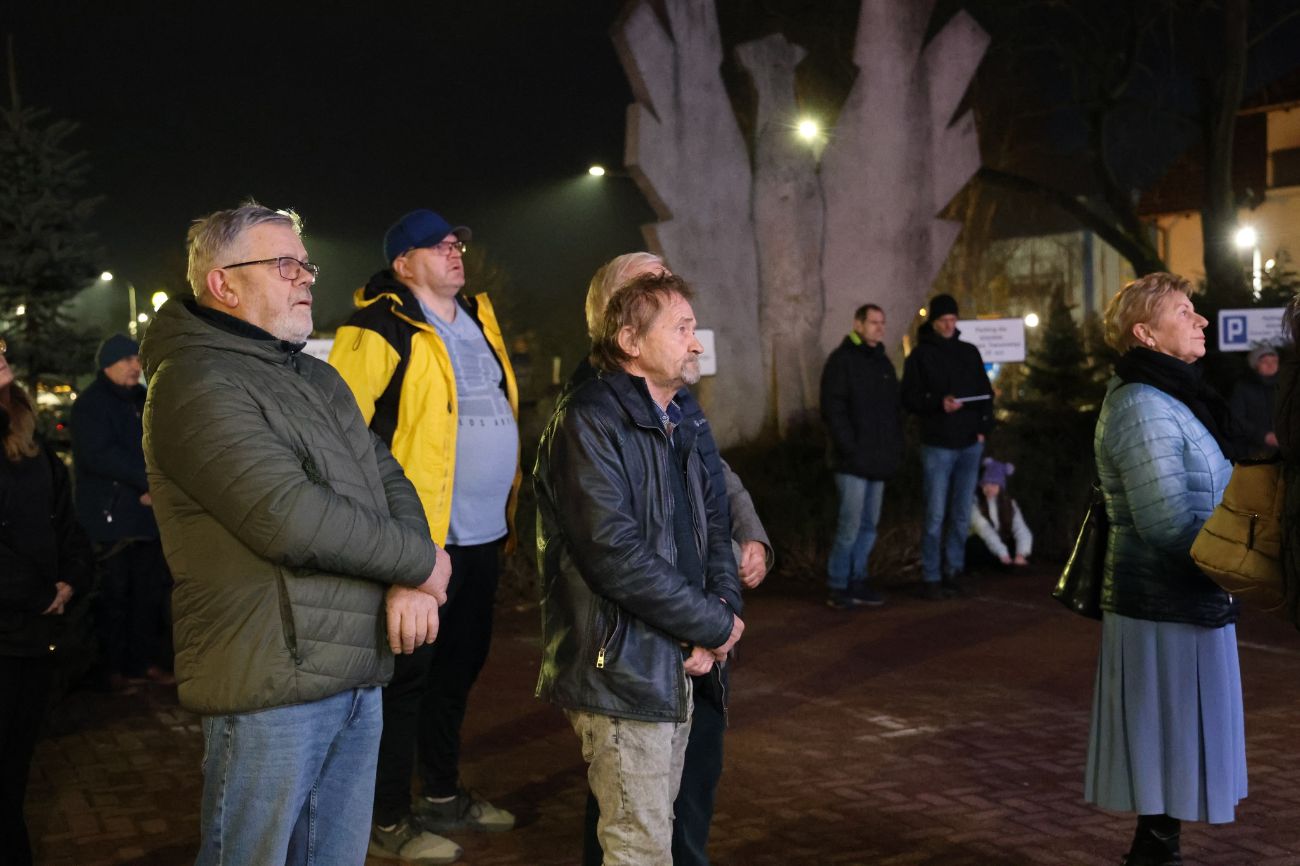 Ukraińska flaga na budynku starostwa