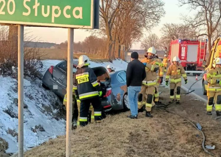 Kolejny wypadek w tym miejscu. Ucierpiały dwie osoby
