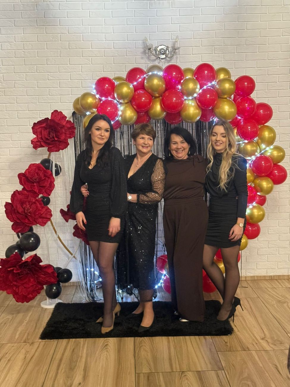 Swiętowały panie z Korwina