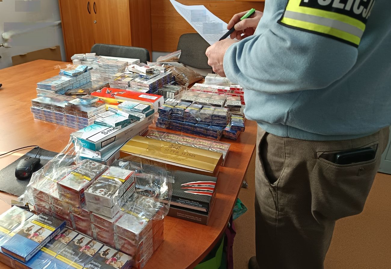 Papierosy bez znaków akcyzy. Kobieta zatrzymana