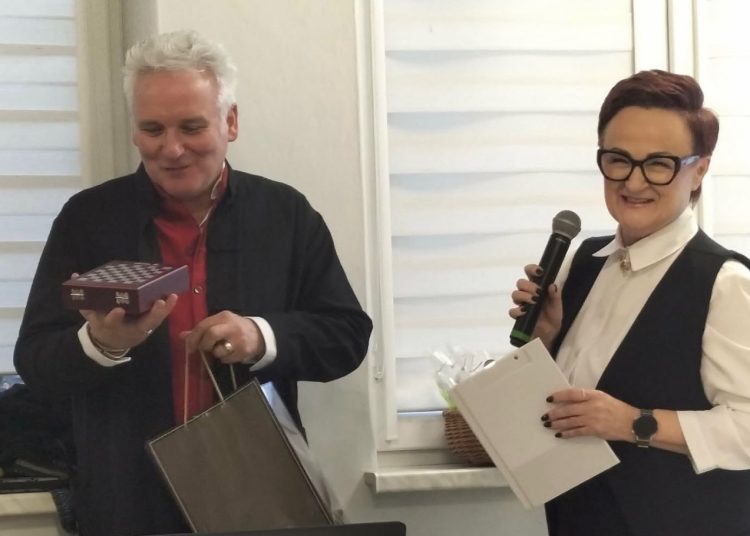 Dzień Kobiet z Jrosławem Kretem w Lądku