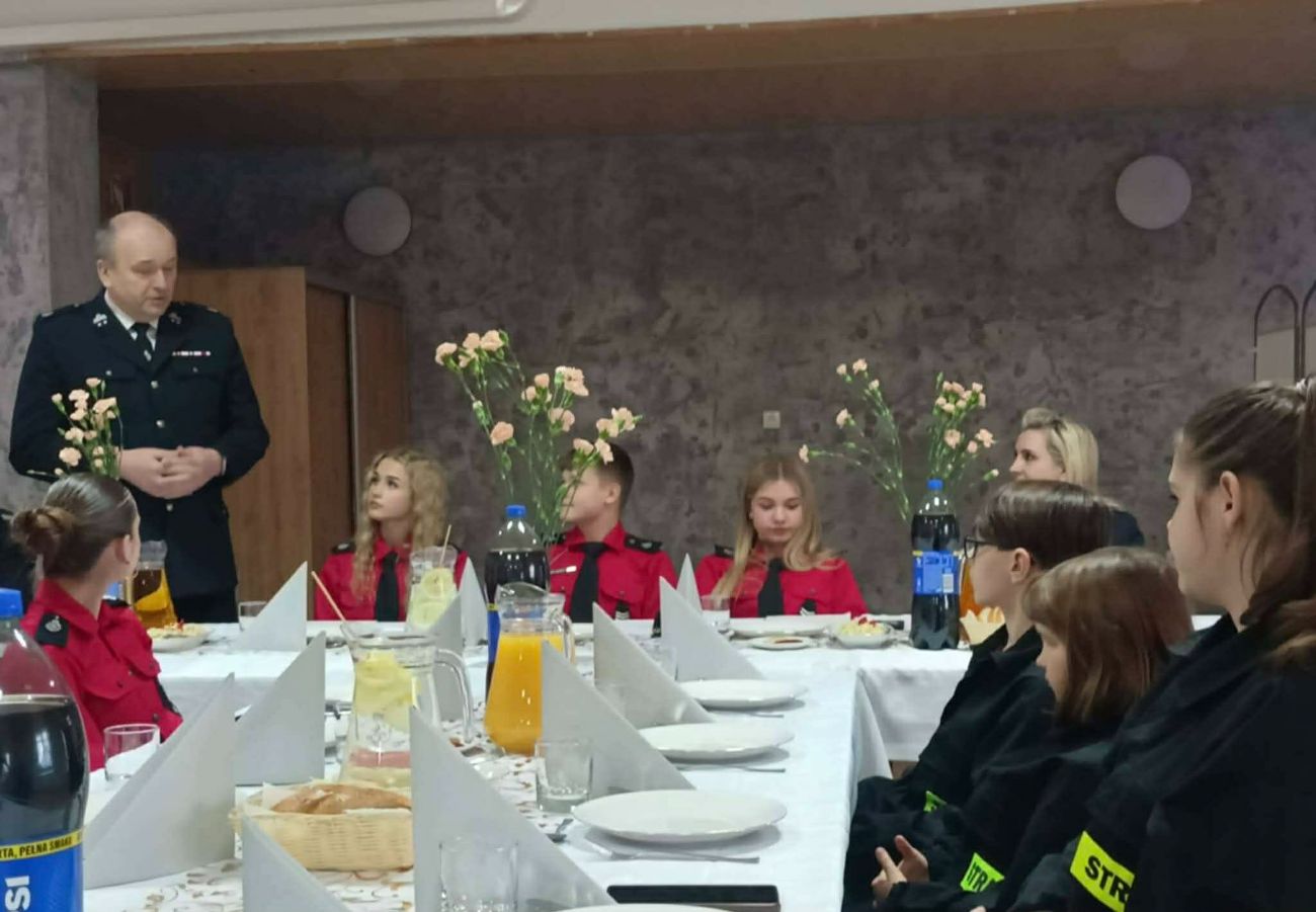 Młodzieżowa Drużyna Pożarnicza w Rozalinie rozwija skrzydła