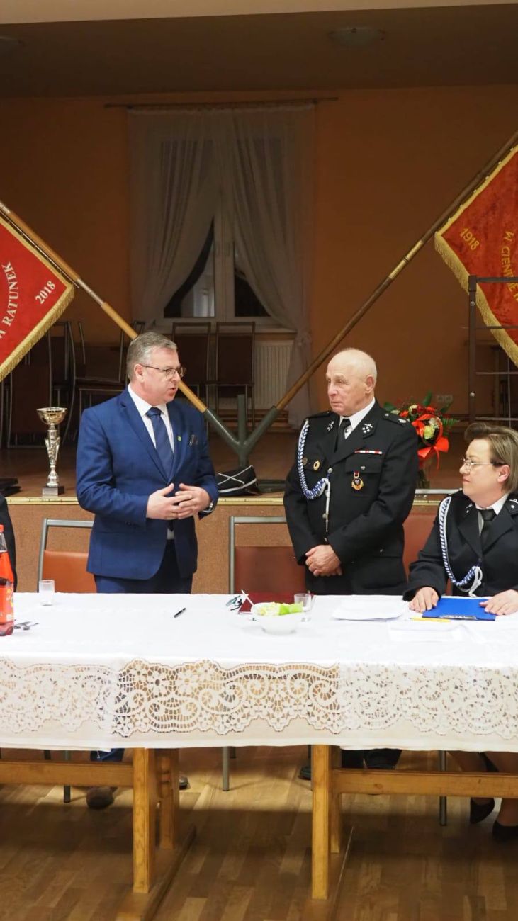 Edward Adamski zrezygnował z funkcji prezesa w Cieninie Kościelnym