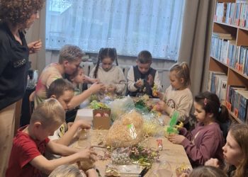 Świąteczne warsztaty w cienińskiej bibliotece