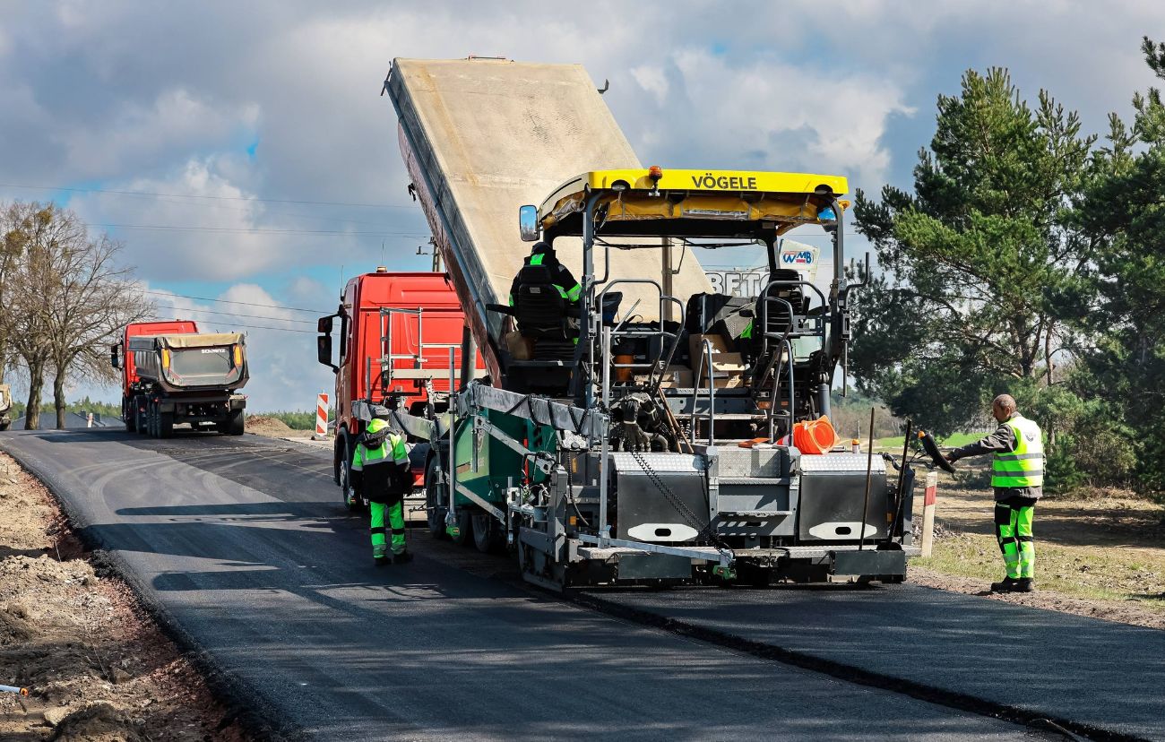 Co się dzieje na drodze do Giewartowa? Mamy najnowsze informacje
