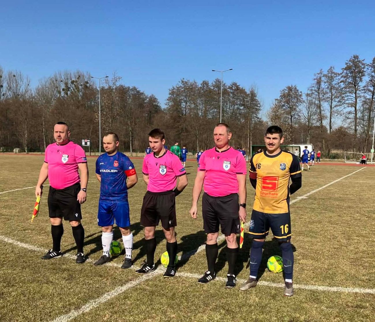 Dwa inauguracyjne zwycięstwa