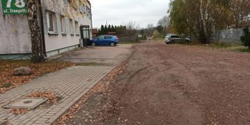 Potrzebny tam asfalt. Przewodniczący rady apeluje