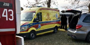 Nad jeziorem toczyła się dramatyczna walka o życie