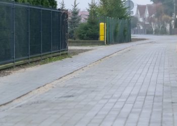 Zasypią rów. Łącznik będzie jednokierunkowy