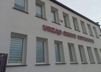 Napisał do Gminy, Ministerstwa i CBA. Chodzi o budowę orlika