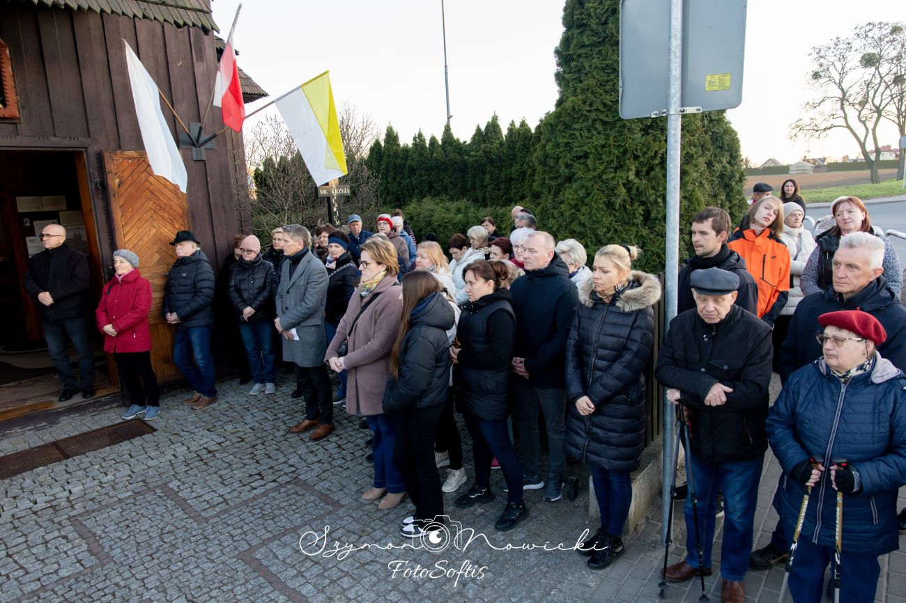 Droga Krzyżowa przeszła ulicami Słupcy. Zobacz zdjęcia