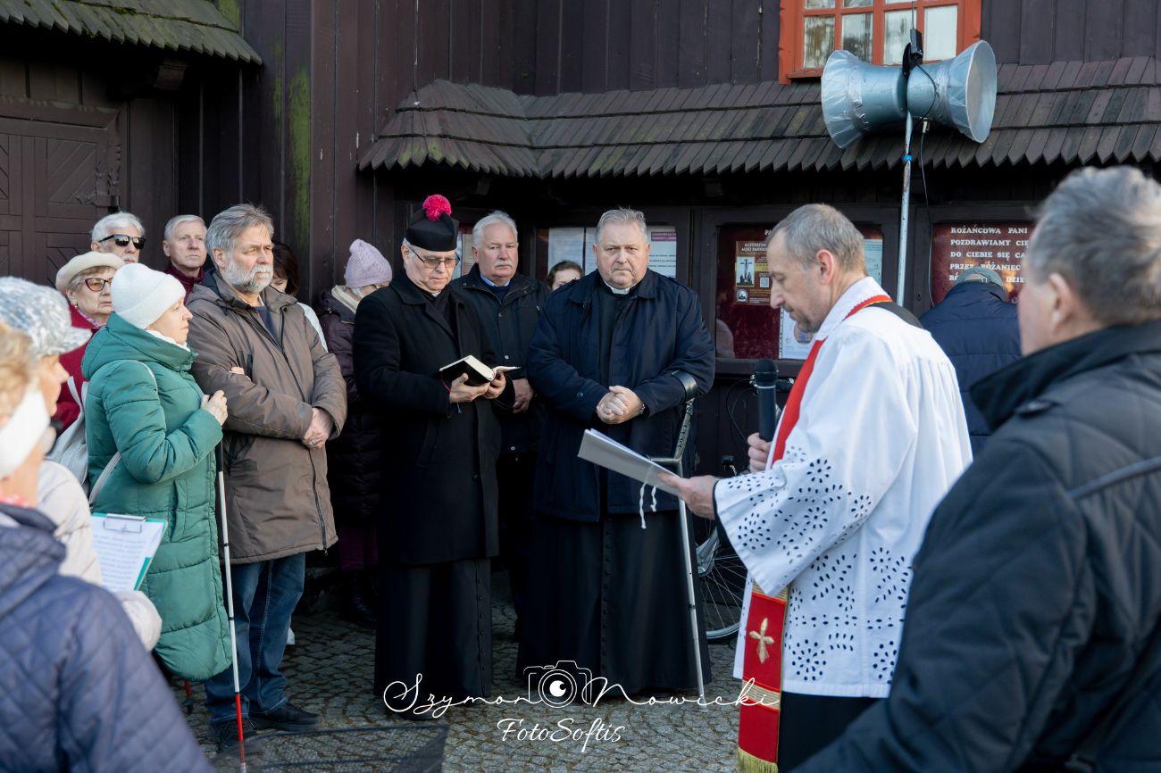 Droga Krzyżowa przeszła ulicami Słupcy. Zobacz zdjęcia