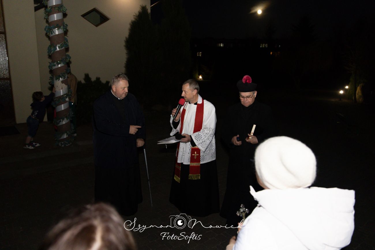 Droga Krzyżowa przeszła ulicami Słupcy. Zobacz zdjęcia